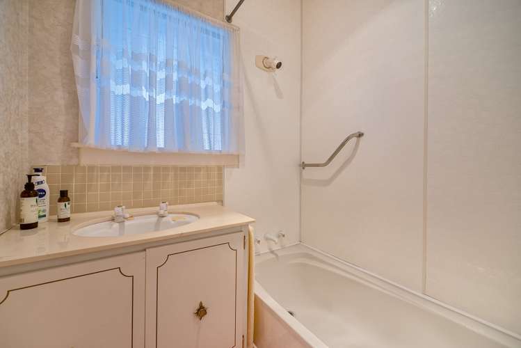 1/32 Russell Road Manurewa_9