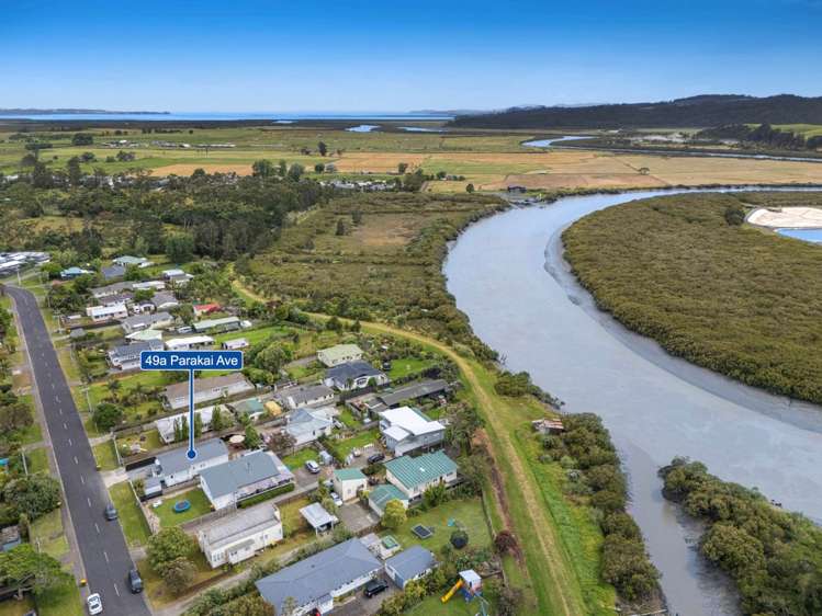 49a Parakai Avenue Helensville_29