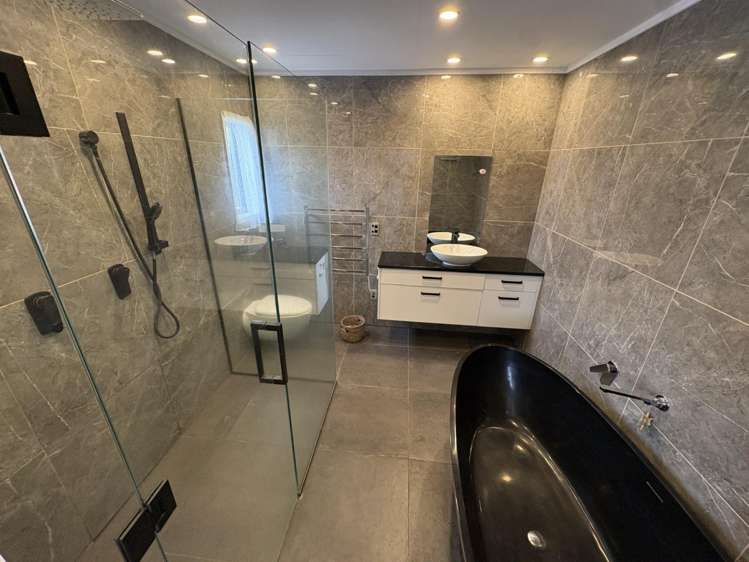 52 Onerahi Road 11614_5