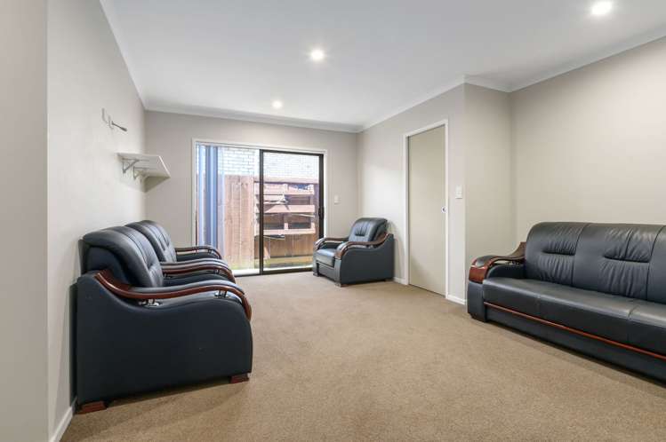 8 Squire Avenue Chartwell_10