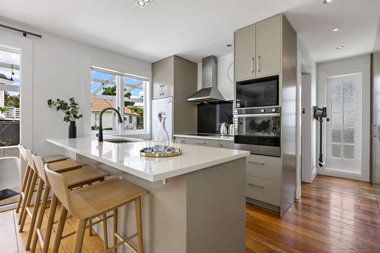 14 Oliver Street Point Chevalier_5