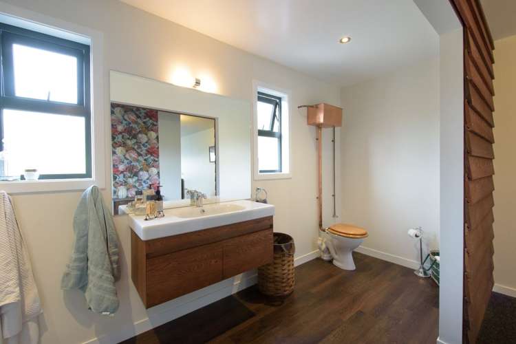 170 Ruffell Road Westland Surrounds_9