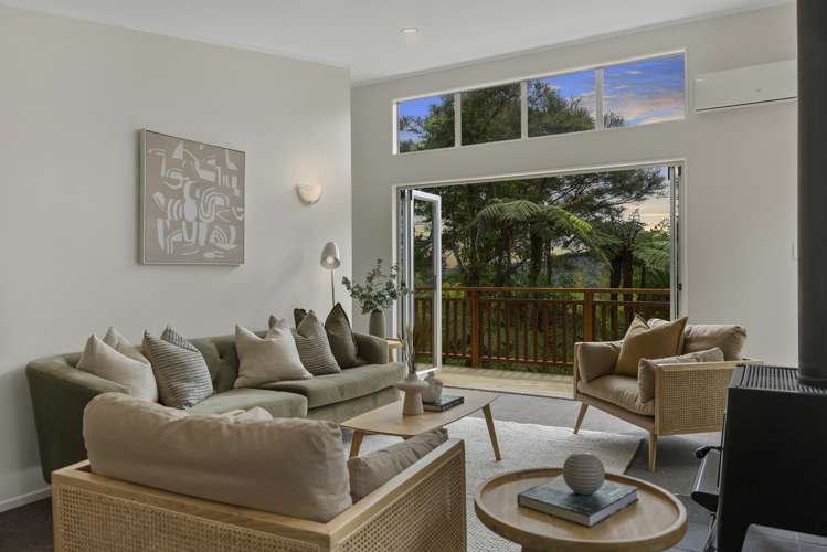 19 Te Aute Ridge Road Waitakere_1