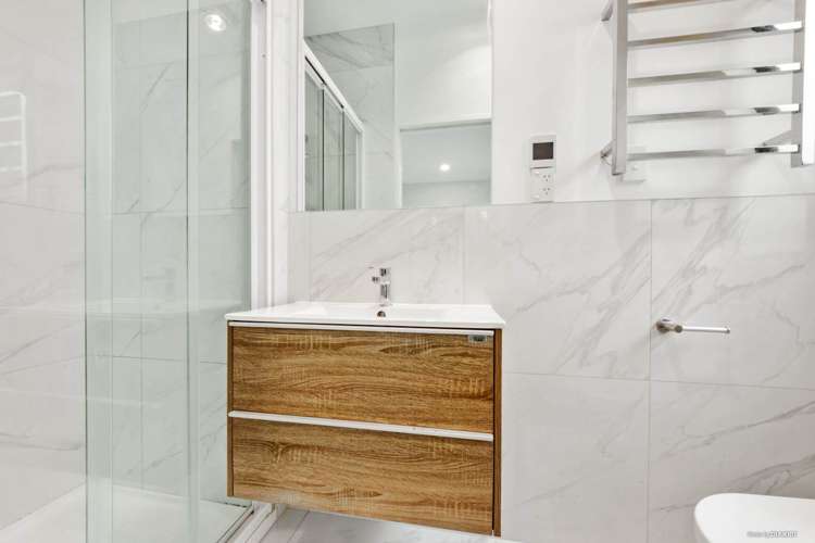 115 Tiriwa Drive Massey_8