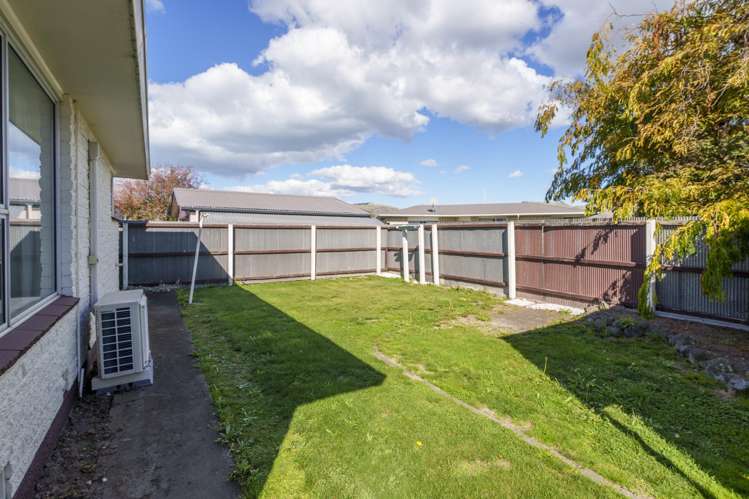 2/12 Bayswater Crescent Bromley_16