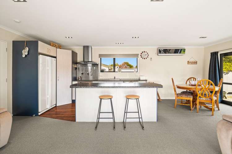 77 Beach Street Waikouaiti_5