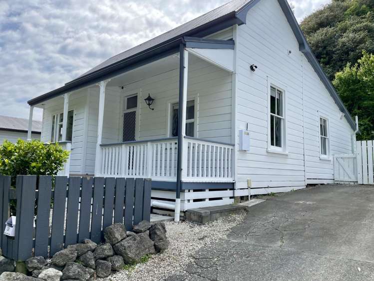 131 Shakespeare Road 10780_0