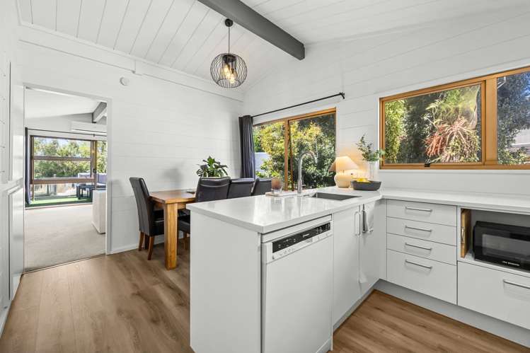 27 Rotoiti Avenue Pakuranga Heights_5
