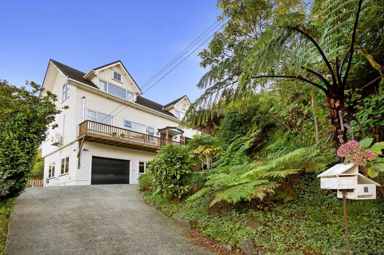 6 Thomas Hook Street Tawa_25