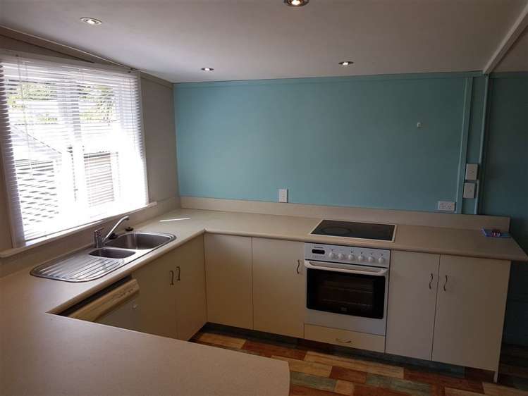 29 Kiwi Avenue Waikuku Beach_1