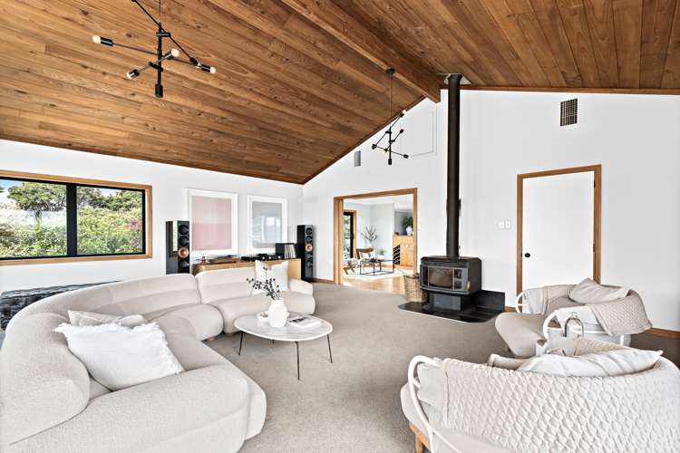 2 Kauri Drive Sandspit_9