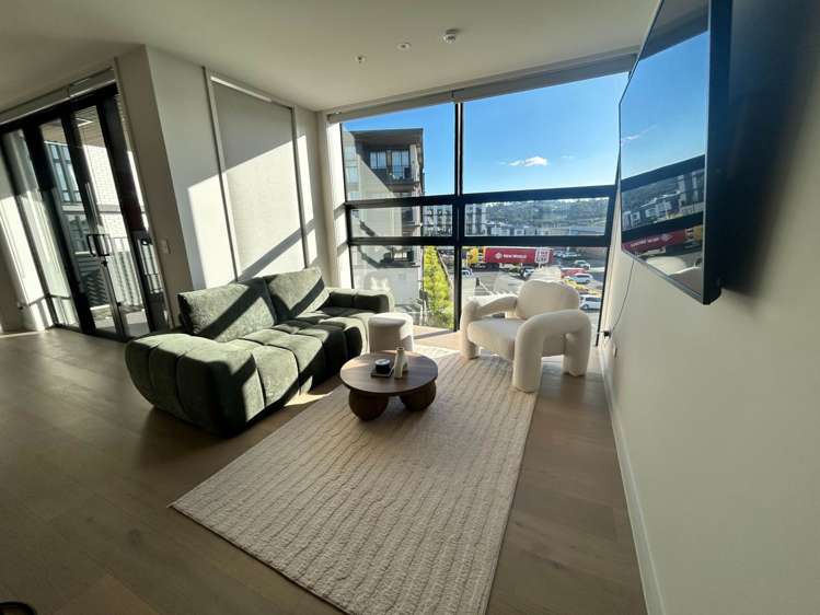203/84C Te Oneroa Way Long Bay_11
