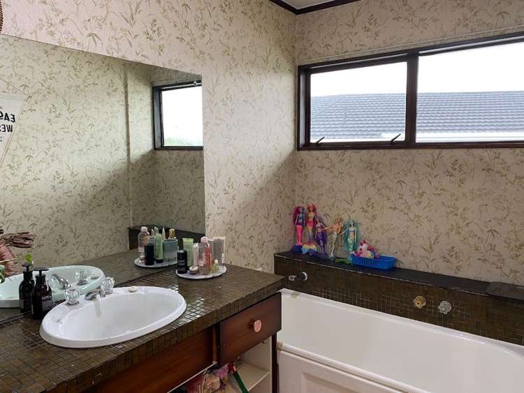 15 Maihi Crescent Maungatapu_8