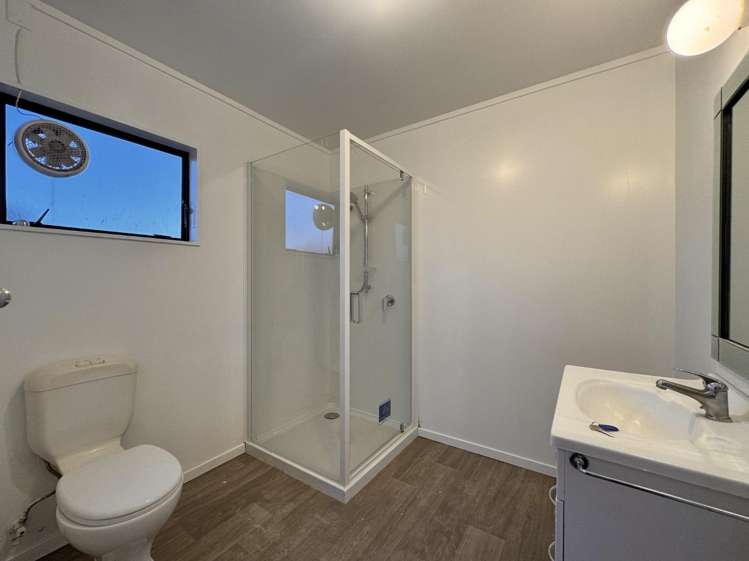 74B May Road Mount Roskill_6