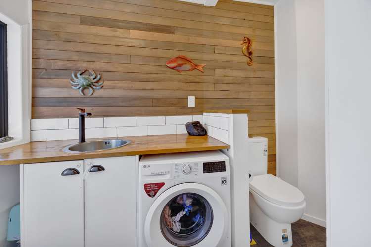 9 Standish Street Midhirst_16