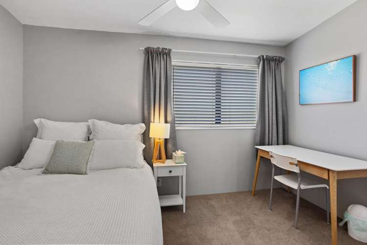 1 Mount Avenue Pauanui_15