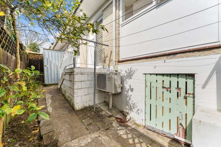 2/150 Hutchinson Avenue New Lynn_3