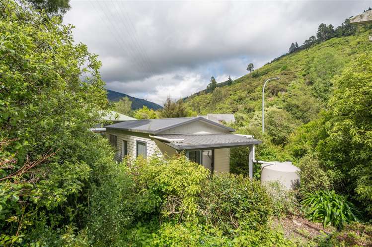 323 Brook Street The Brook_13