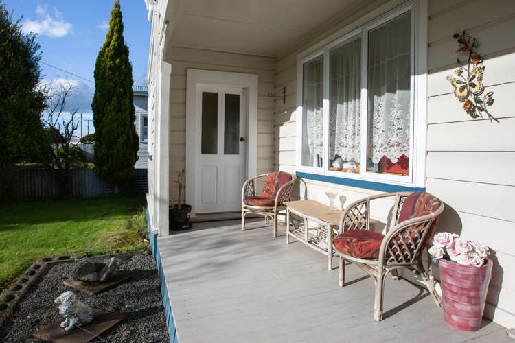 48 Burns Street Dannevirke_17