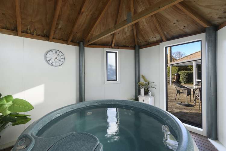 43 Pah Street Matua_24