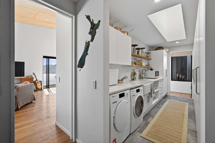 18 Doris Faigan Lane Charteris Bay_32