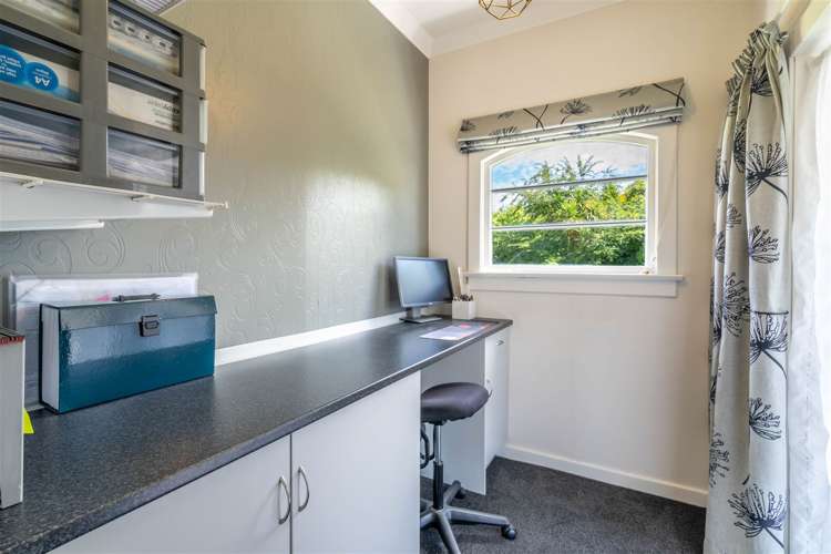 17 Marama Avenue South Otatara_11