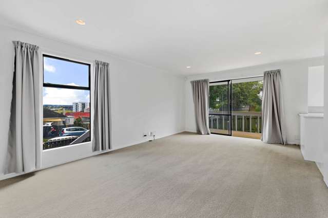 2/14 Geddes Terrace Avondale_1