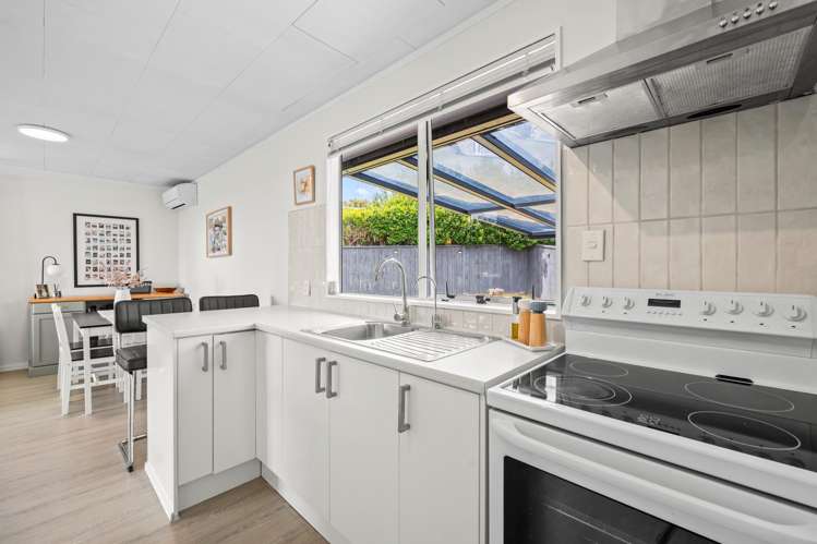 1/63 Rosier Road Glen Eden_8