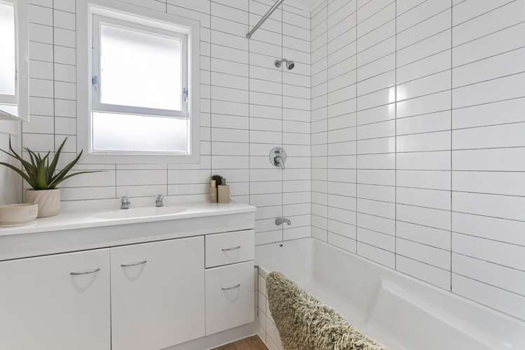 3 Roby Street Te Atatu Peninsula_15