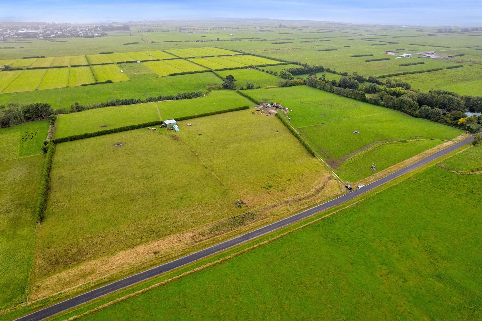 0n Normanby Road Lower Manaia_0