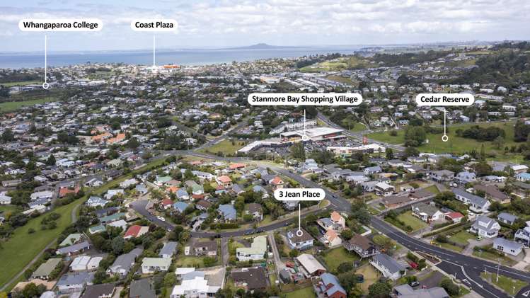 3 Jean Place Stanmore Bay_24