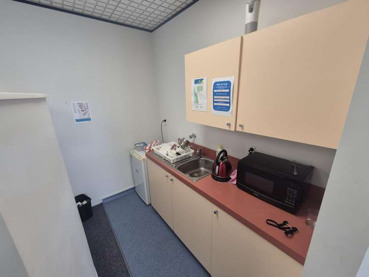 6 Hagley Street Porirua_6