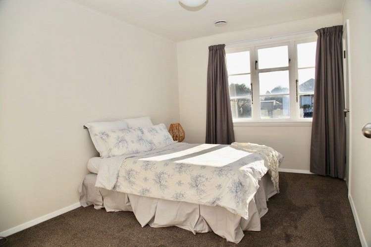 2/45 Dickson Crescent Hornby_5