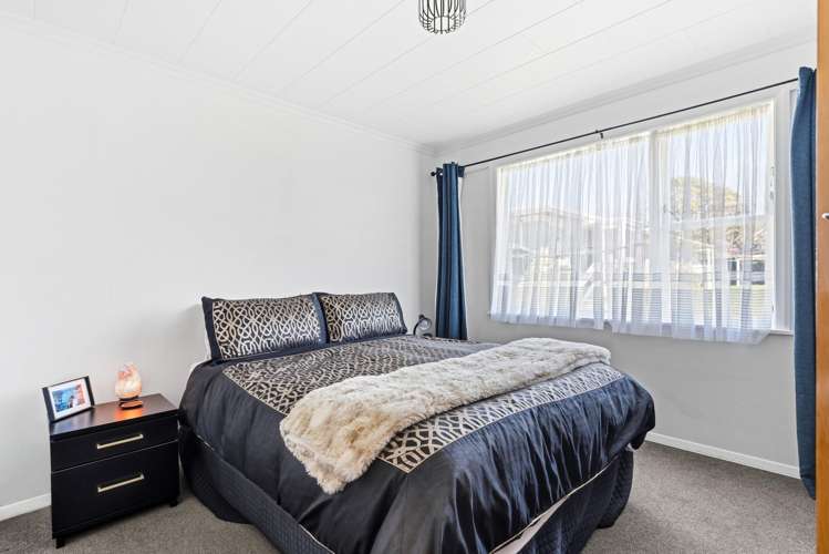 3/11 Alexander Road Raumati Beach_6