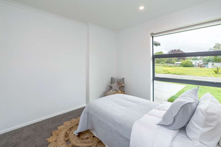 9c Moreton Road Carterton_16