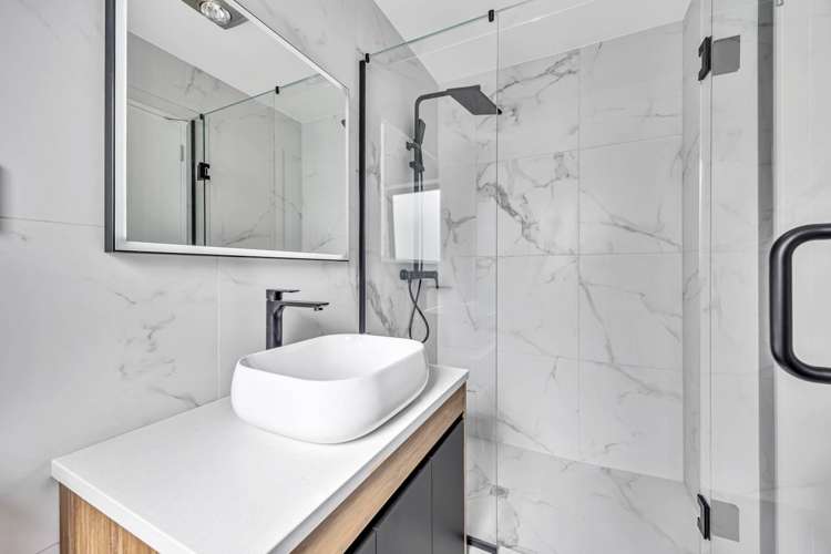 25 Knockanara Drive Flat Bush_30