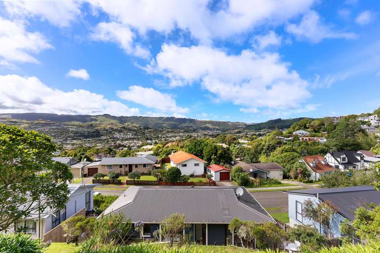 7 Westra View Tawa_11