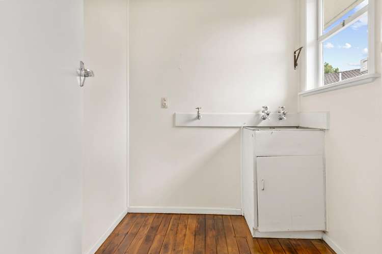 137 Henderson Valley Road Henderson_15