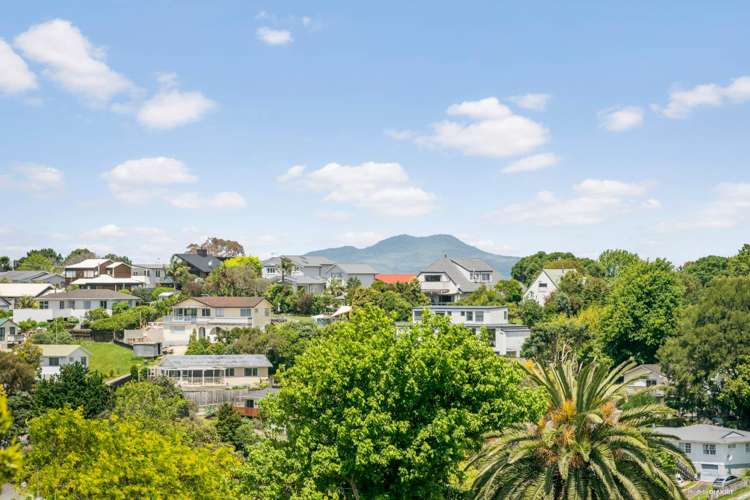 1 Relko Crescent Torbay_3