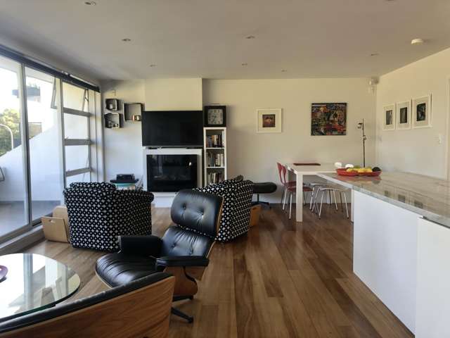 6/15 George Street Newmarket_1