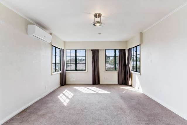 11 Buchanan Road Kingseat_4