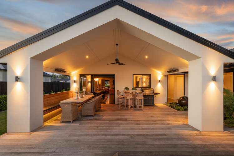 56 Carnaveron Drive_3