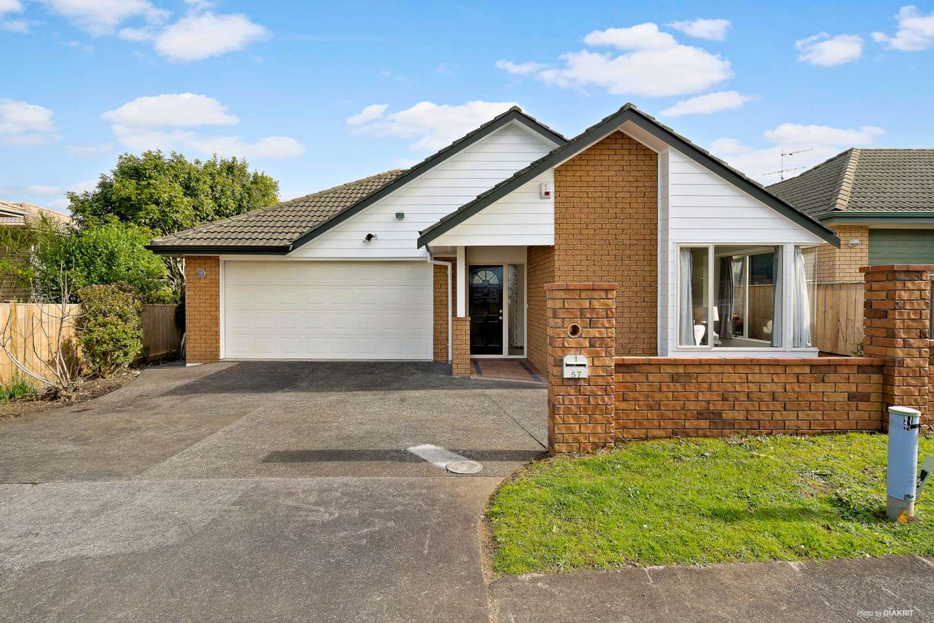 1/57 Whitford Road Botany Downs_0