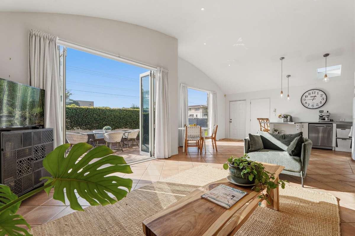 1028A Papamoa Beach Road_0