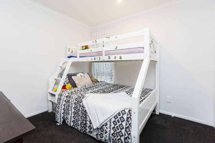 10 Passchendaele Grove Trentham_11