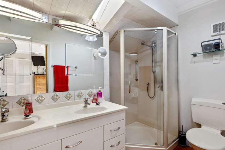 227 Cannon Hill Crescent Mt Pleasant_16