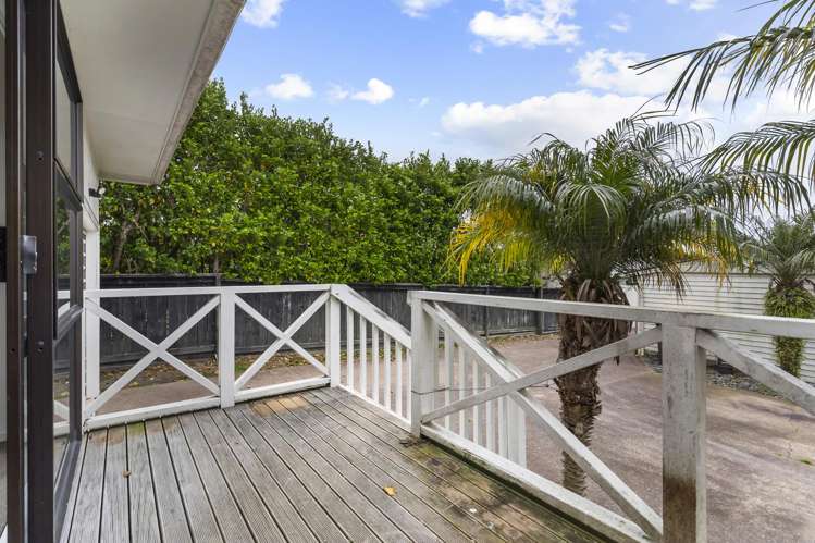 1/10 Vodanovich Road Te Atatu South_12