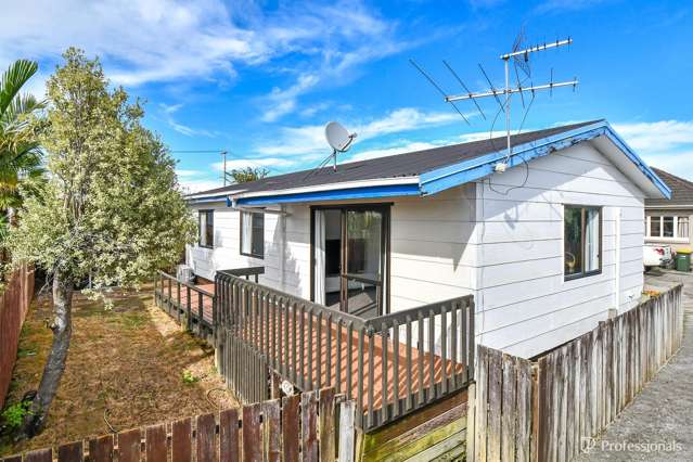 GONE ONCE SOLD - OVERSEAS PLANS AWAIT!
