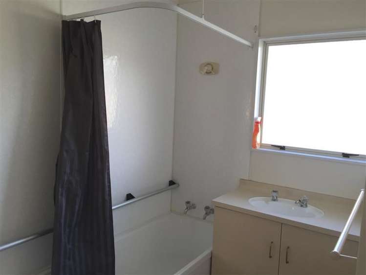 3 Emano Street Toi Toi_6