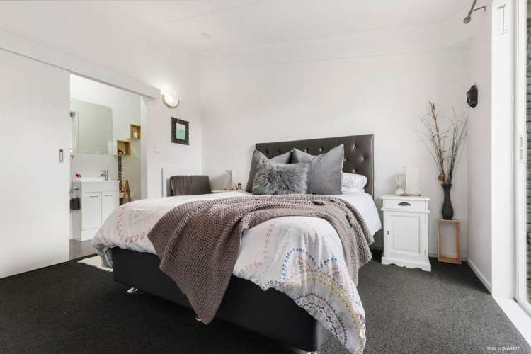 15 Merlot Lane Pukekohe_10